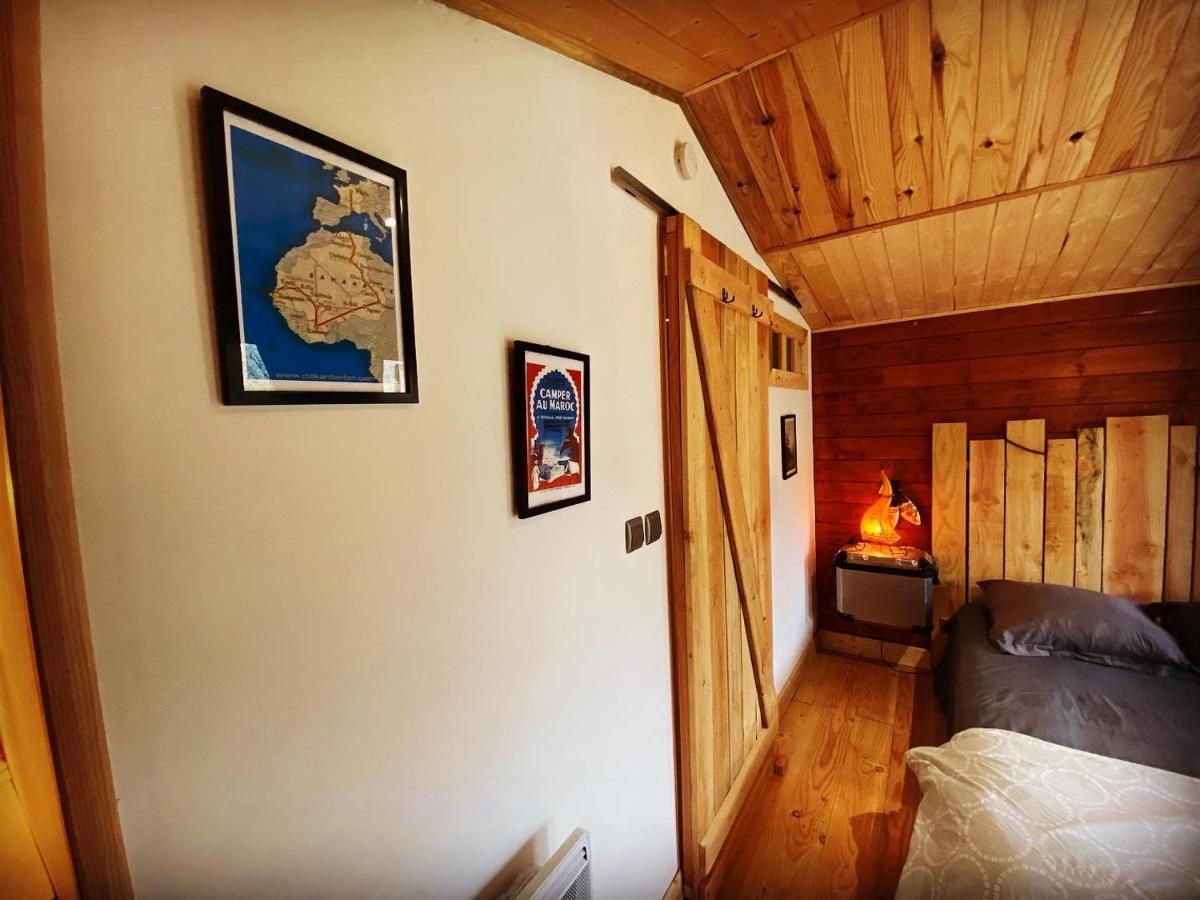 "Le Maloya" Chalets Independants -Chambre Balneo - Relais Motards Lacaune Buitenkant foto